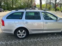 Gebraucht Skoda Octavia Elegance 140 PS (102 kW) 2012 Silber Kombi