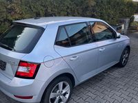 Gebraucht Skoda Fabia Cool Plus 60 PS (44 kW) 2019 Silber Limousine
