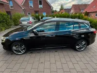 Gebraucht Renault Mégane IV Intens 110 PS (80 kW) 2017 Schwarz Limousine