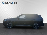 Gebraucht BMW iX3 Impressive 210 kW (286 PS) 2023 Carbonschwarz metallic SUV