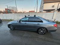 Gebraucht Mercedes E220 Avantgarde 194 PS (142 kW) 2016 Grau Limousine