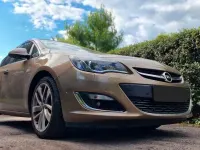 Gebraucht Opel Astra Innovation 140 PS (102 kW) 2012 Beige Limousine