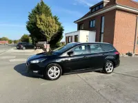 Gebraucht Ford Focus 125 PS (91 kW) 2015 Schwarz (metallic) Kombi