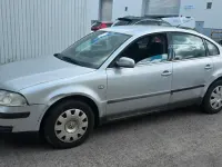 Gebraucht VW Passat 101 PS (74 kW) 2001 Silber Limousine