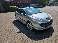 Gebraucht Peugeot 207 CC 120 PS (88 kW) 2007 Silber Cabrio