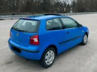 Gebraucht VW Polo 64 PS (47 kW) 2002 Blau Kleinwagen