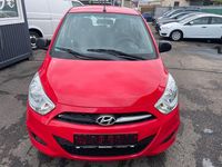 Gebraucht Hyundai i10 Edition 69 PS (50 kW) 2012 Rot Kleinwagen