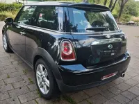 Gebraucht Mini Cooper D 118 PS (86 kW) 2011 Schwarz Kleinwagen
