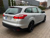 Gebraucht Ford Focus 163 PS (119 kW) 2013 Silber Kombi
