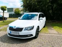 Gebraucht Skoda Superb 140 PS (102 kW) 2015 Weiß Kombi