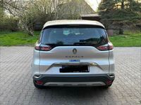 Gebraucht Renault Espace Intens 160 PS (117 kW) 2017 Silber Van / Kleinbus