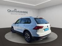 Gebraucht VW Tiguan Active 150 PS (110 kW) 2022 Weiß SUV