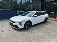 Neu Kia K4 150 PS (110 kW) 2026 Weiß Kombi