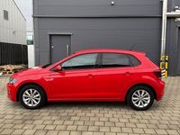 Gebraucht VW Polo Highline 95 PS (69 kW) 2017 Rot Limousine