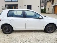 Gebraucht VW Golf VI 122 PS (89 kW) 2011 Weiß Kleinwagen