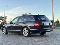 Gebraucht Mercedes C250 204 PS (150 kW) 2011 Schwarz Kombi