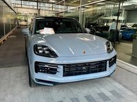 Gebraucht Porsche Cayenne 470 PS (345 kW) 2024 Grau SUV