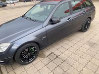 Gebraucht Mercedes C180 156 PS (114 kW) 2010 Grau Kombi