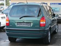 Gebraucht Opel Zafira Executive 147 PS (108 kW) 2002 Grün metallic Van / Kleinbus