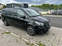 Usata Mercedes Vito 190 CV (139 kW) 2023 Nero Furgone