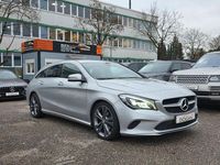 Gebraucht Mercedes CLA200 Shooting Brake Urban 136 PS (100 kW) 2017 Silber Kombi