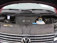 Second-hand VW Multivan 204 CP (150 kW) 2021 Roșu Monovolum