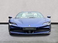 Second-hand Ferrari SF90 999 CP (734 kW) 2024 Albastru Cabrio