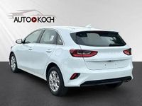 Second-hand Kia Ceed 101 CP (74 kW) 2025 Alb Hatchback