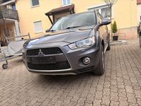 Gebraucht Mitsubishi Outlander Intense 177 PS (130 kW) 2013 Grau SUV