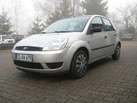 Gebraucht Ford Fiesta 69 PS (50 kW) 2005 Silber Kleinwagen