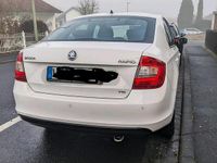 Gebraucht Skoda Rapid 105 PS (77 kW) 2013 Weiß Limousine