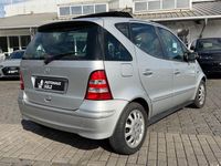 Gebraucht Mercedes A140 Elegance 82 PS (60 kW) 2004 Silber Van / Kleinbus