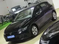 Gebraucht VW Golf VIII Life 150 PS (110 kW) 2024 Deep black pearlescent Limousine