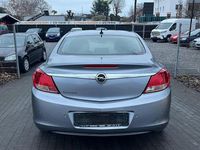 Gebraucht Opel Insignia 140 PS (102 kW) 2008 Silber Limousine