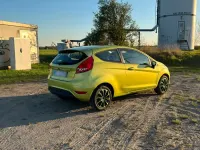 Gebraucht Ford Fiesta 81 PS (59 kW) 2008 Grün Kleinwagen