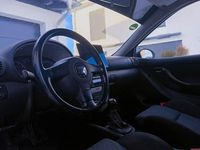 Second-hand Seat Leon Stella 105 CP (77 kW) 2004 Albastru Hatchback