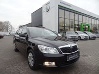 Gebraucht Skoda Octavia Fun 105 PS (77 kW) 2012 Schwarz metallic Kombi