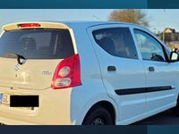 Gebraucht Suzuki Alto Basic 68 PS (50 kW) 2014 Weiß Kleinwagen