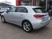Gebraucht Mercedes A200 163 PS (119 kW) 2018 Silber Limousine