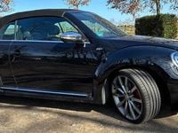 Gebraucht VW Beetle Cabriolet R-line 220 PS (161 kW) 2015 Schwarz Cabrio