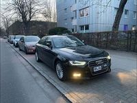 Gebraucht Audi A4 Ambiente 170 PS (125 kW) 2015 Schwarz Limousine