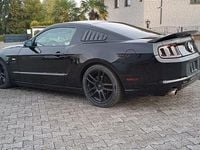 Second-hand Ford Mustang 424 CP (311 kW) 2013 Negru
