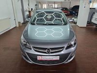 Gebraucht Opel Astra 140 PS (102 kW) 2012 Silber Limousine