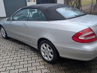 Gebraucht Mercedes CLK200 163 PS (119 kW) 2004 Silber Cabrio