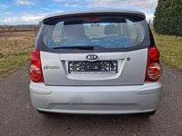 Gebraucht Kia Picanto 65 PS (47 kW) 2008 Silber Kleinwagen