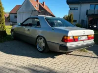 Gebraucht Mercedes E300 180 PS (132 kW) 1989 Silber Coupé