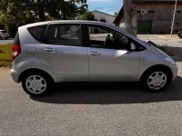 Gebraucht Mercedes A160 95 PS (69 kW) 2011 Schwarz Kleinwagen
