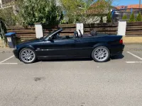Gebraucht BMW 330 Cabriolet Basis 231 PS (169 kW) 2001 Schwarz Cabrio