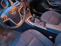 Usado Opel Insignia Innovation 140 HP (102 kW) 2009 Preto Carrinha