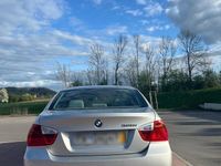 gebraucht BMW 320 i -